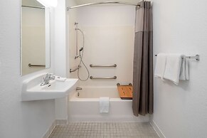 Motel 6 Ventura, CA - South