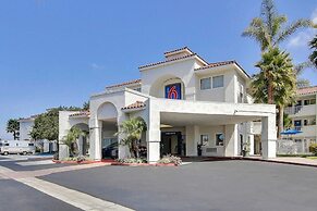 Motel 6 Ventura, CA - South