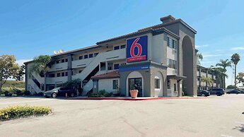 Motel 6 Bellflower, CA - Los Angeles