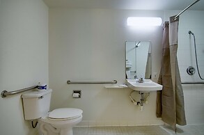 Motel 6 Salina, KS