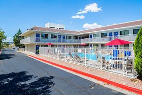 Motel 6 Pueblo, CO - I-25