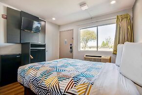 Motel 6 Port Allen, LA - Baton Rouge