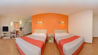 Motel 6 Washington, DC