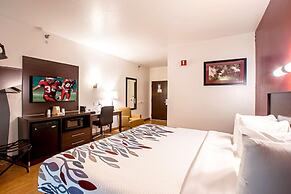 Seasons Inn Traverse City