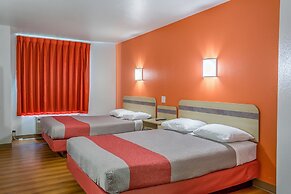Motel 6 Redmond, OR