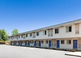 Motel 6 Statesville, NC