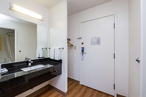 Motel 6 Waterloo, IA