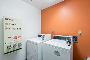 Motel 6 Waterloo, IA