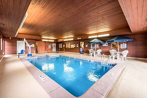 Motel 6 Waterloo, IA