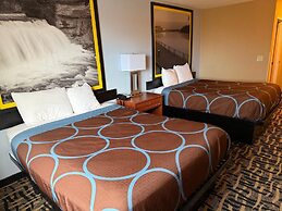 Super 8 by Wyndham Cozad