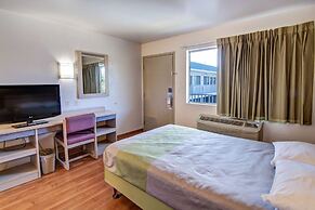 Studio 6 Grand Prairie, TX