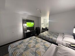 Motel 6 Des Moines, IA - North