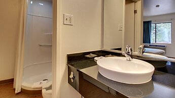 Motel 6 Des Moines, IA - North