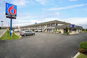 Motel 6 Lima, OH