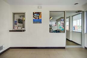 Motel 6 Lima, OH