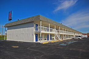Motel 6 Lima, OH