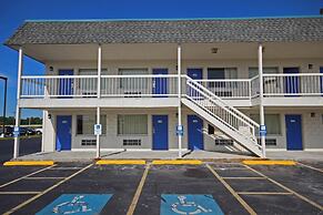 Motel 6 Lima, OH