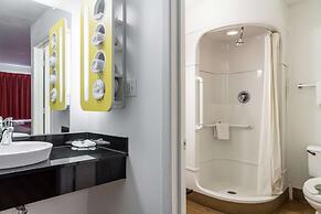 Motel 6 Garland, TX - Dallas