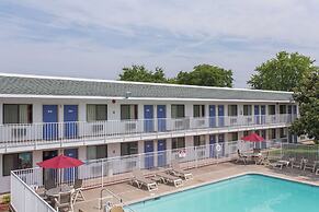 Motel 6 Goodlettsville, TN - Nashville