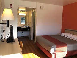 Motel 6 Goodlettsville, TN - Nashville