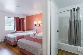 Motel 6 Goodlettsville, TN - Nashville