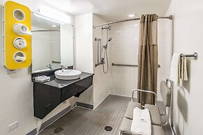 Motel 6 Joliet, IL - I-80