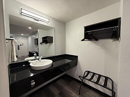 Motel 6 Tacoma, WA - South