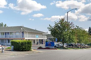 Motel 6 Tacoma, WA - South