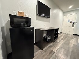 Motel 6 Tacoma, WA - South