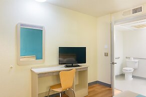 Motel 6 Fredericksburg, VA - North