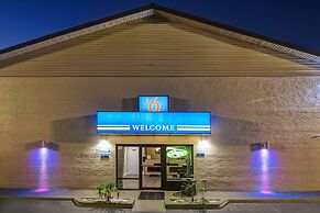 Motel 6 Dalton, GA
