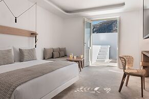 Santorini Kastelli Resort