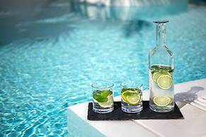 Santorini Kastelli Resort