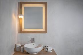 Santorini Kastelli Resort