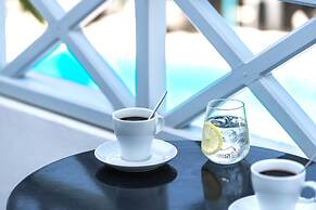 Santorini Kastelli Resort