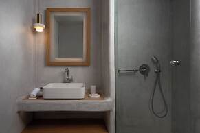 Santorini Kastelli Resort