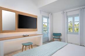 Santorini Kastelli Resort