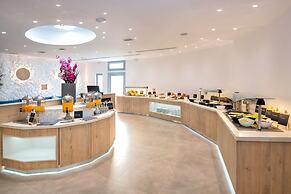 Santorini Kastelli Resort