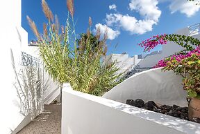 Santorini Kastelli Resort