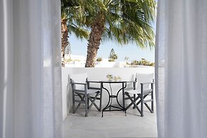 Santorini Kastelli Resort