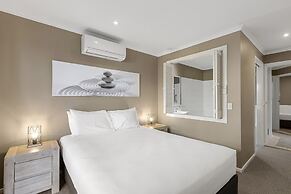 Aqualuna Beach Resort