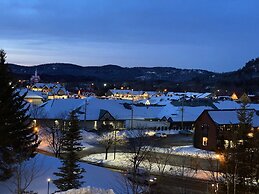 Hotel & Suites Les Laurentides Saint Sauveur