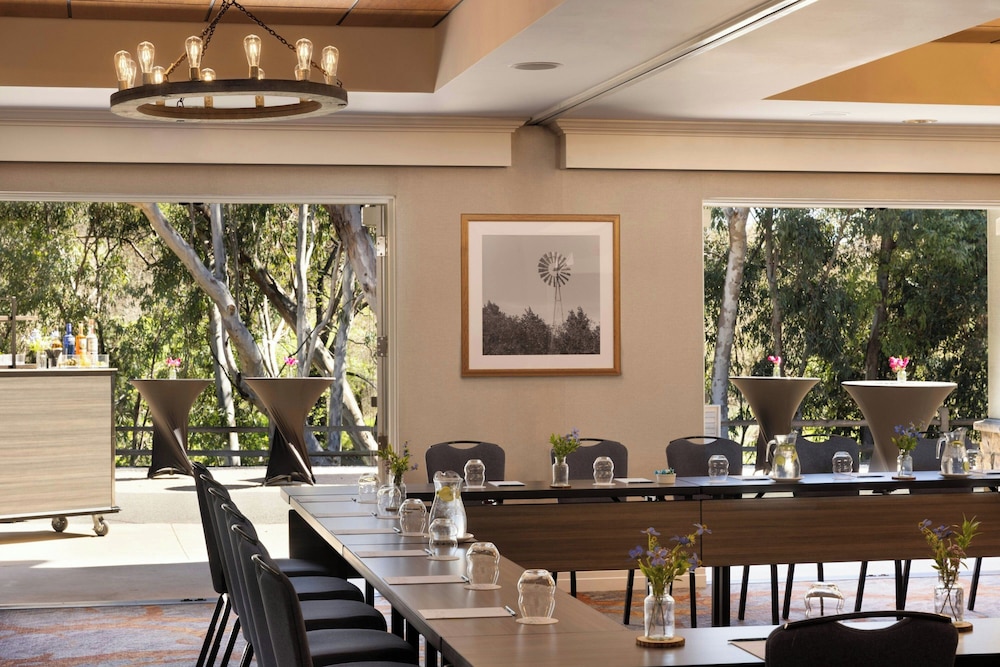 River Terrace Inn