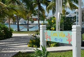 Sandyport Beach Resort