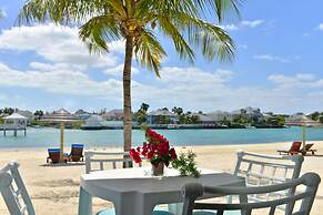 Sandyport Beach Resort