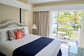 Sandyport Beach Resort