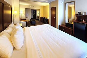 Comfort Inn & Suites Near Pocono Mountains