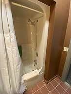 Chambery Inn