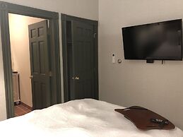 Chambery Inn