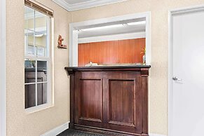 SureStay Hotel by Best Western Castro Valley